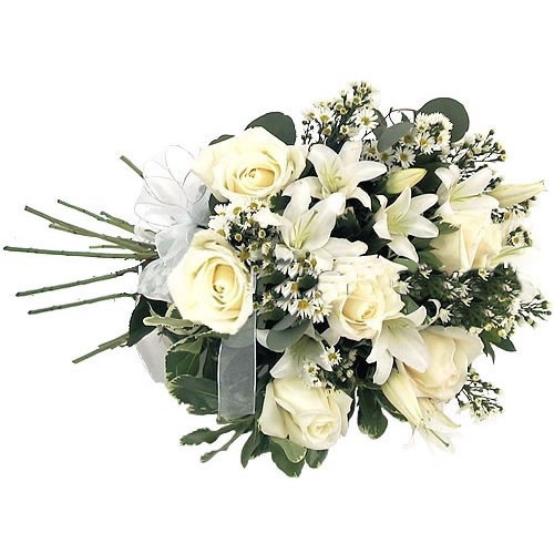 "Олд фешен"-букет из белых лилий и роз с доставкой по Алексину